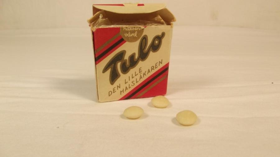 Den berömda TULO asken, producerad av grannen, Förenade Chokladfabrikerna
